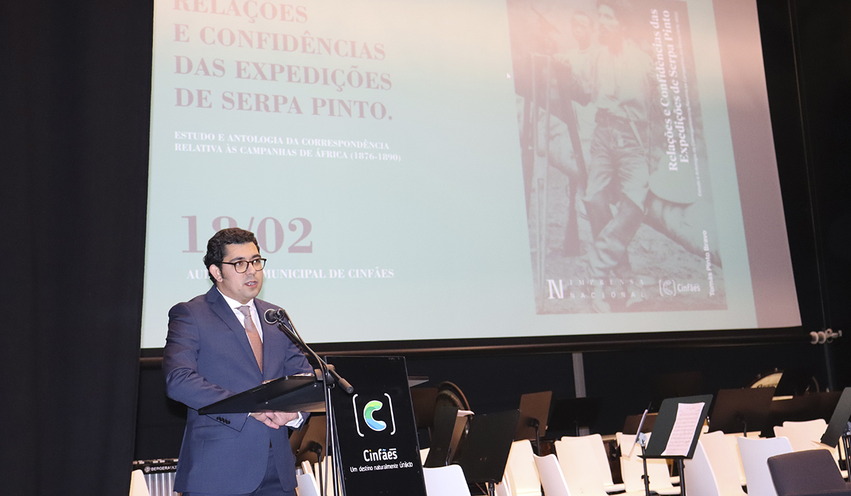 Apresentação da obra “Relações e Confidências das Expedições de Serpa Pinto”, de Tomás Pinto Bravo