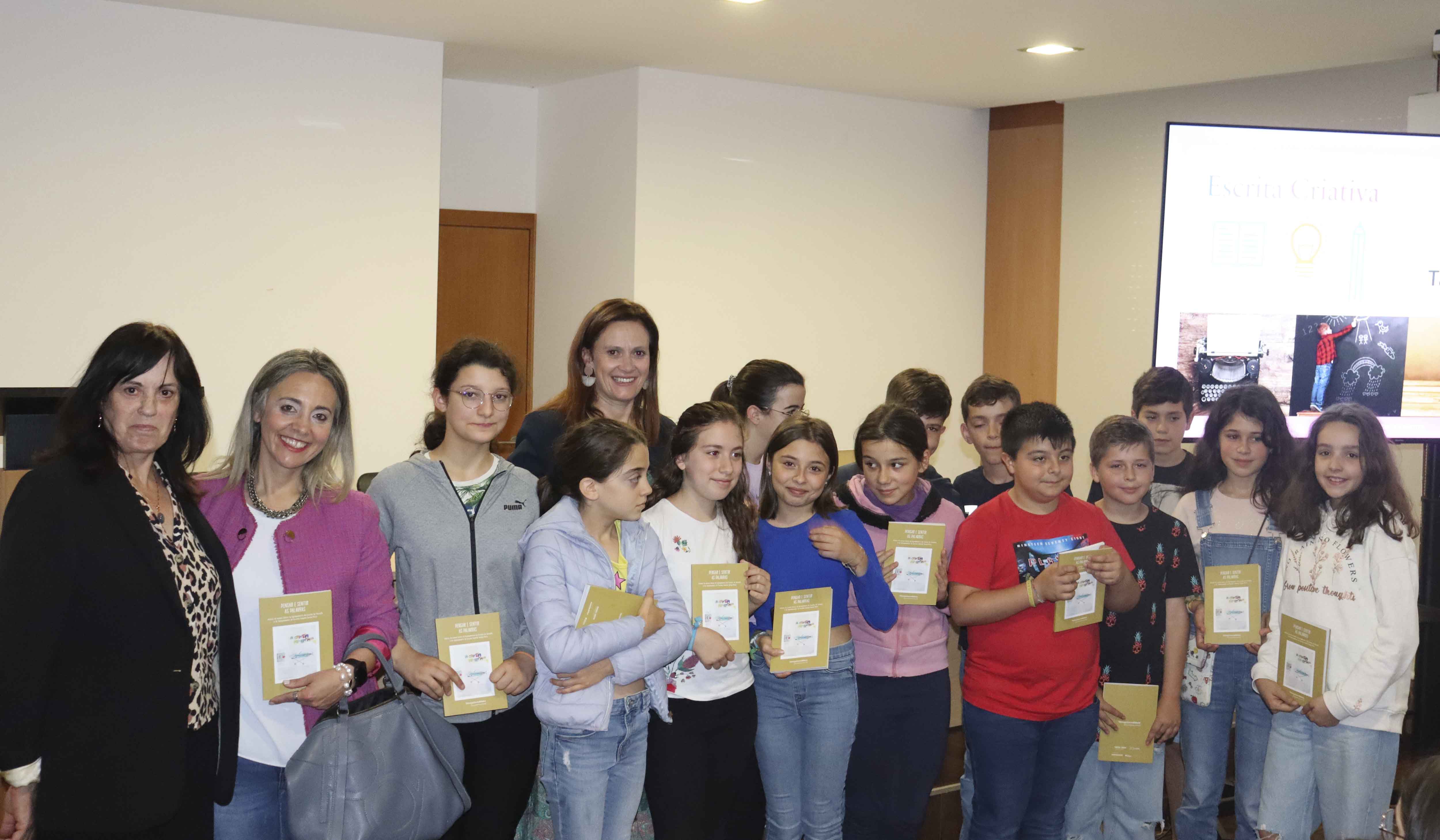 Escrita Criativa – Sessões da entrega do livro “Pensar e Sentir as Palavras”