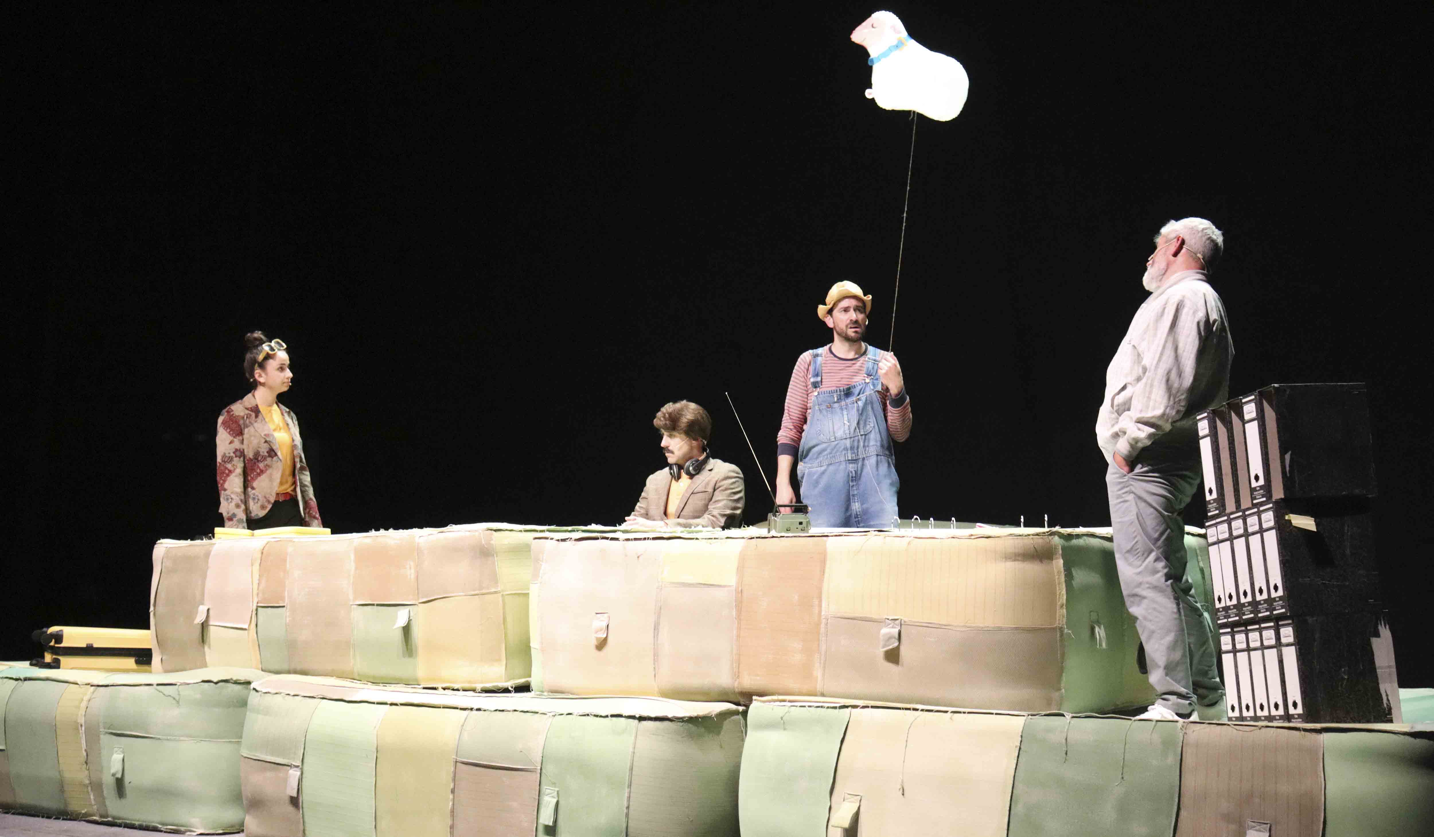 Câmara leva teatro a Tarouquela e a Piães!