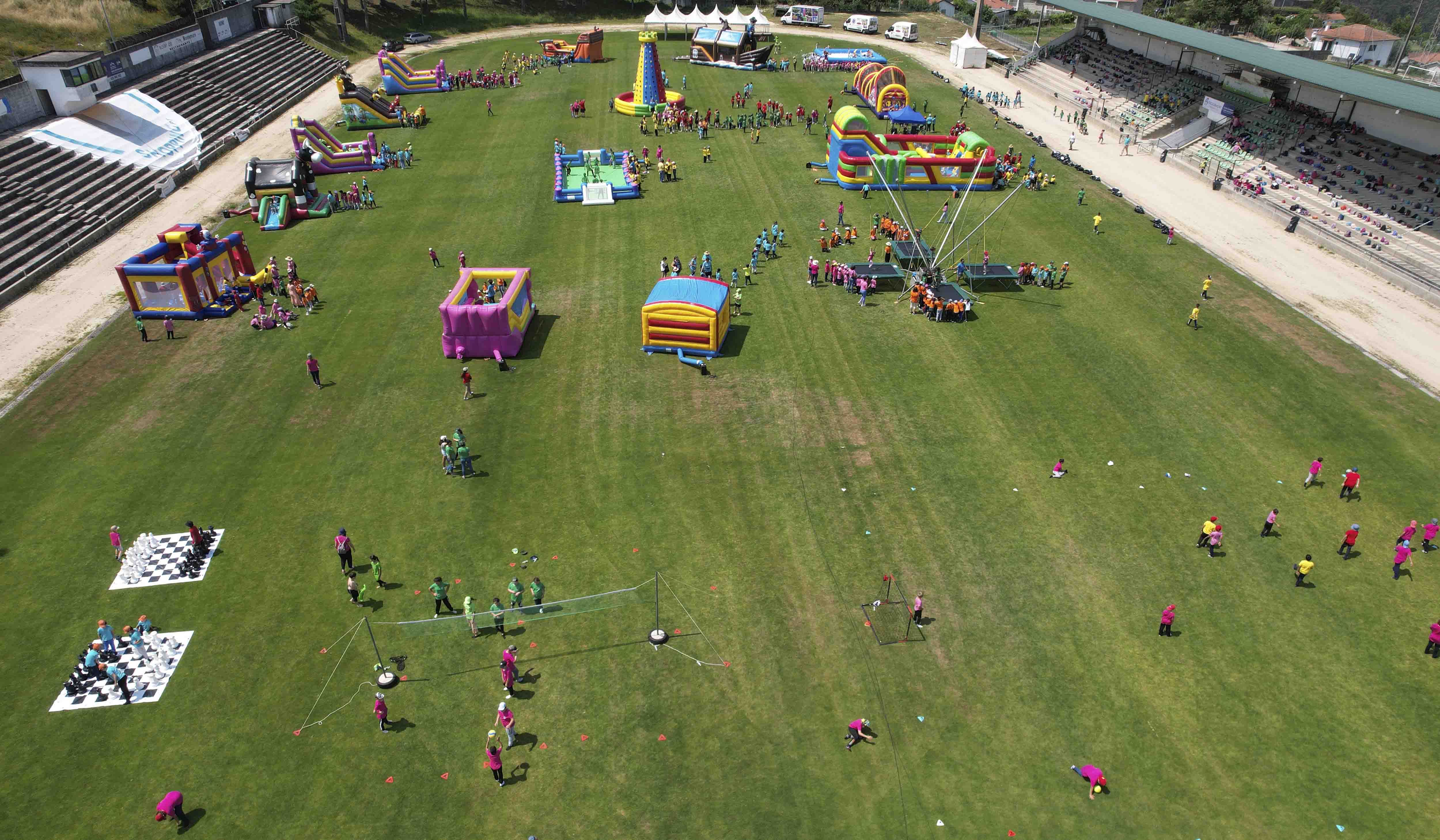 Alunos do 1º Ciclo e JI encerram ano letivo em festa!