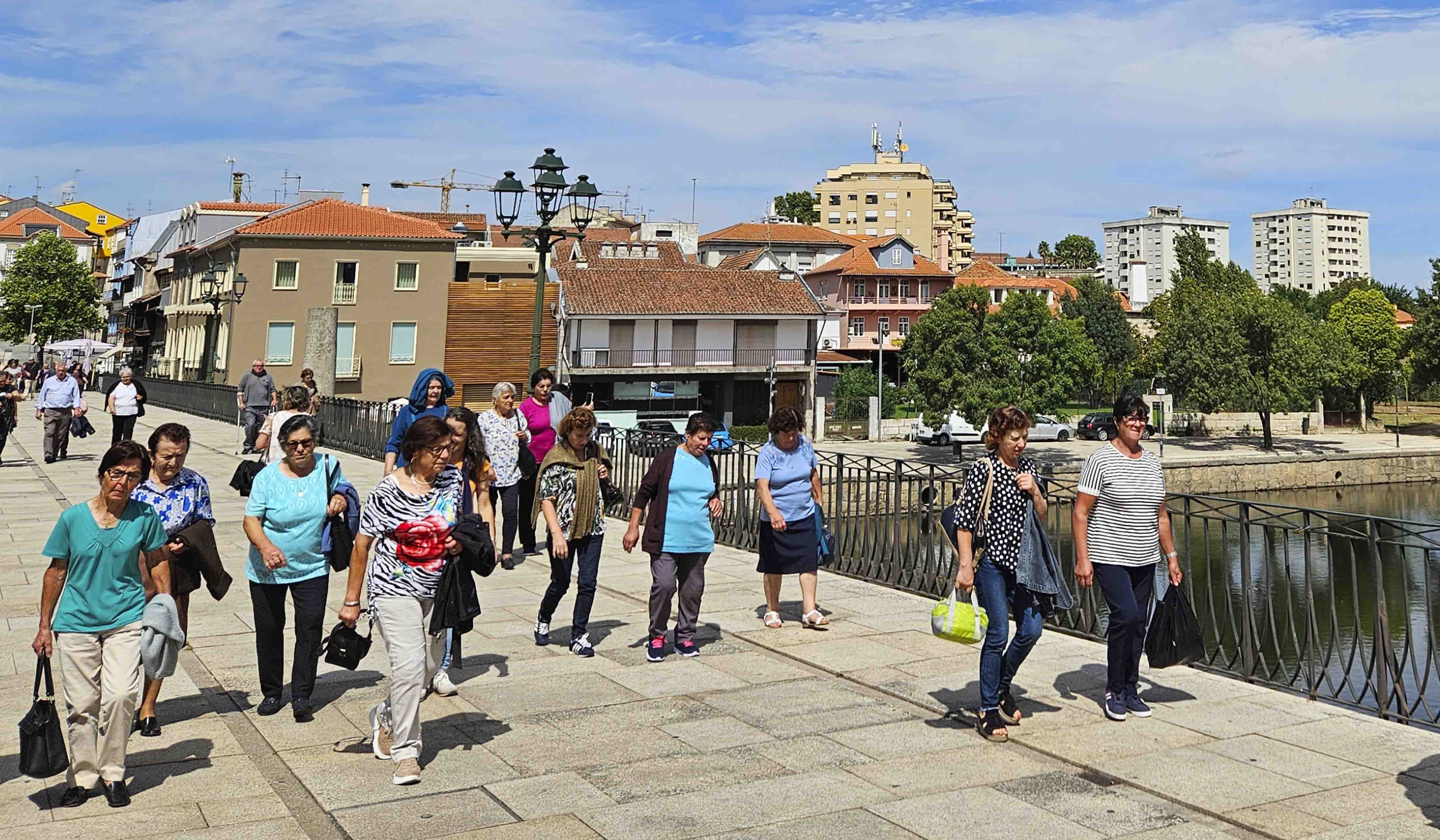 Mais de 1200 participantes no Passeio Sénior