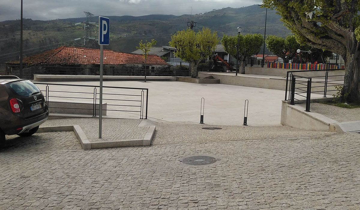Requalificação do Largo de Santo António de Piães