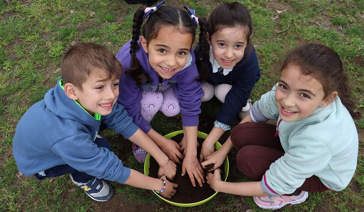 Perto de 840 alunos comemoraram o Dia Mundial da Árvore e da Água!